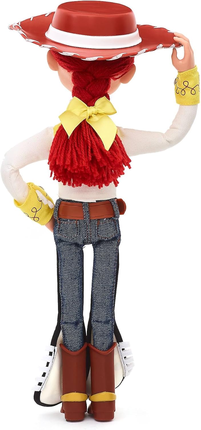 Disney Boneca Jessie Interativa Falante Oficial da Store, Toy Story da Pixar, 36 cm/14", Boneca Cowgirl com Corda para Puxar, Mais de 15 Frases em Inglês, Interage com Outros Personagens, Para Crianças a partir de 3 Anos
