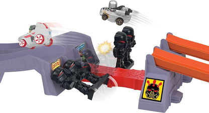 Hot Wheels RacerVerse, Conjunto de Pista de Corrida Grogu's Great Race, Conjunto de Pista Star Wars com Carrinhos Hot Wheels de Metal Fundido Inspirados em Star Wars: Grogu e The Mandalorian, HPL32