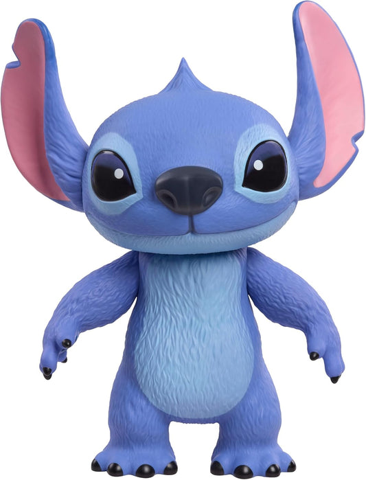 Figura de Vinil Articulada do Stitch da Disney, em tamanho real (35,6 cm), inspirada no novo filme live-action da Disney, Lilo & Stitch. Ideal para brincar ou exibir. Perfeita para fotos e poses. Recomendada para crianças a partir de 3 anos.