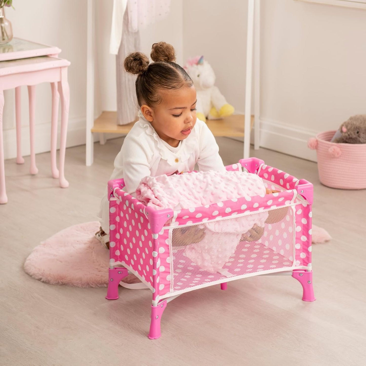 Berço de Viagem Rosa com Bolinhas para Bonecas | Berço de Viagem Dobrável para Bonecas | Berço e Acessórios para Berço de Bonecas | Carrinho de Bebê e Carrinho de Brinquedo para Bonecas | Perfeito para Crianças a partir de 3 Anos