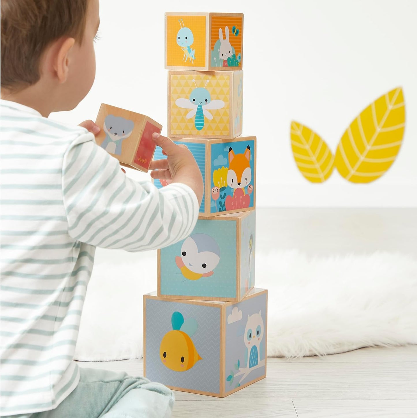 Janod - Minha primeira pirâmide de madeira - Brinquedo de aprendizagem precoce - 6 cubos empilháveis - Brinquedo de empilhar e encaixar - Desenvolve destreza e imaginação - Primeira idade - A partir de 12 meses, J05147