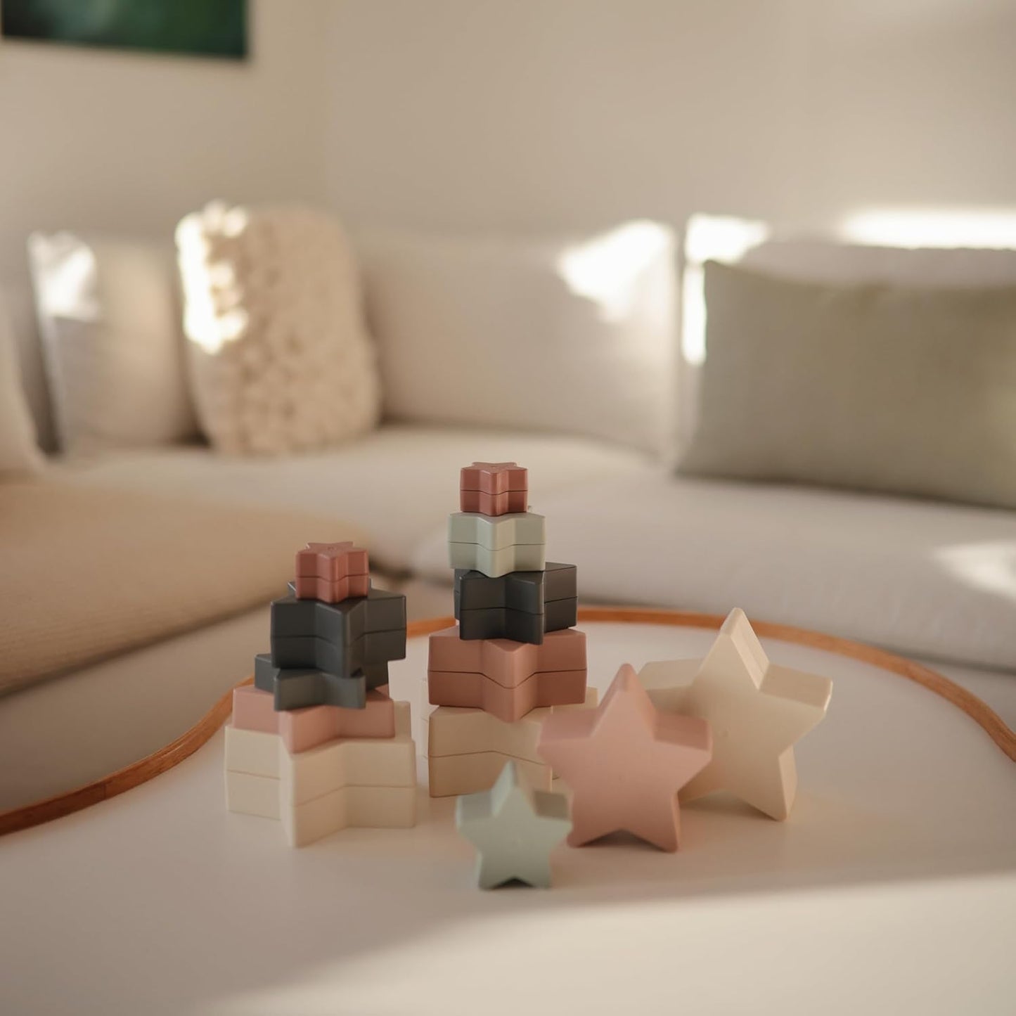 Mushie Brinquedo Empilhável Estrela de Encaixe | Desenvolve a Coordenação Motora | Diversão e Criatividade para Crianças | Material: Polipropileno, Fabricado na Dinamarca