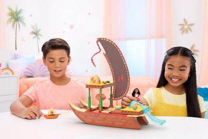 Mattel Conjunto Disney Moana 2 – Canoa de Aventura que Flutua | Boneca pequena articulada da Moana com saia removível, figura do animal Heihei, 6 áreas de brincar e 10 acessórios, JBT54
