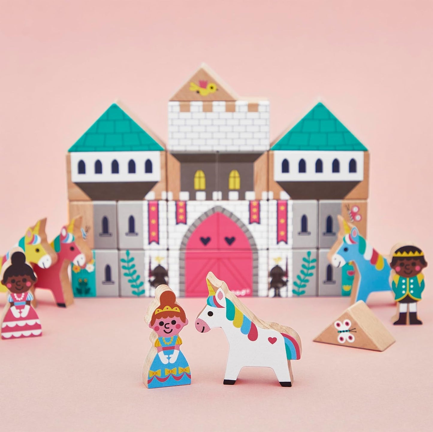 Janod - Conjunto de 35 cubos de madeira maciça - Tema Reino Encantado - Complemento ideal para tapetes de carro - Brinquedo de construção - Desenvolve a imaginação - Brinquedo de madeira FSCTM