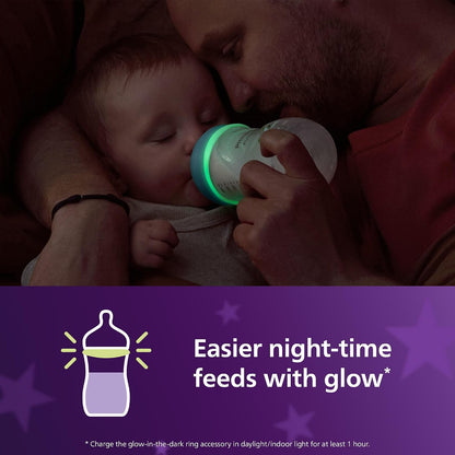 Philips Mamadeira Avent Natural Response para a noite - 260 ml, com bico de fluxo médio (fluxo 3), inclui anel que brilha no escuro, estampa de bicho-preguiça, SCY903/81