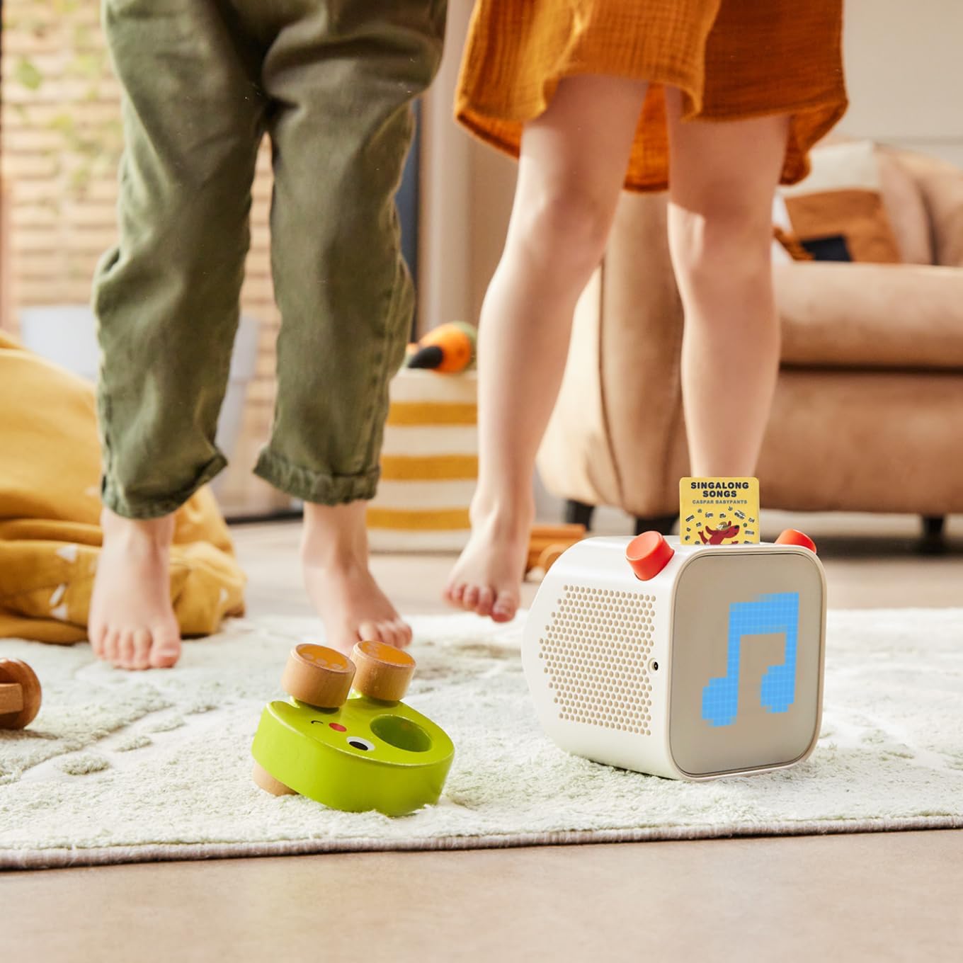 Yoto Marvel: Coleção de Livros de Histórias do Homem-Aranha e Seus Incríveis Amigos – Cartão de Áudio Infantil para Uso com o Player & Mini, Dispositivo de Áudio Tudo-em-Um, Ouça sem Telas com Histórias Divertidas para Brincar, Dormir e Viajar