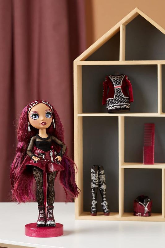 Rainbow High Mila Berrymore Red Vermelho Serie 4