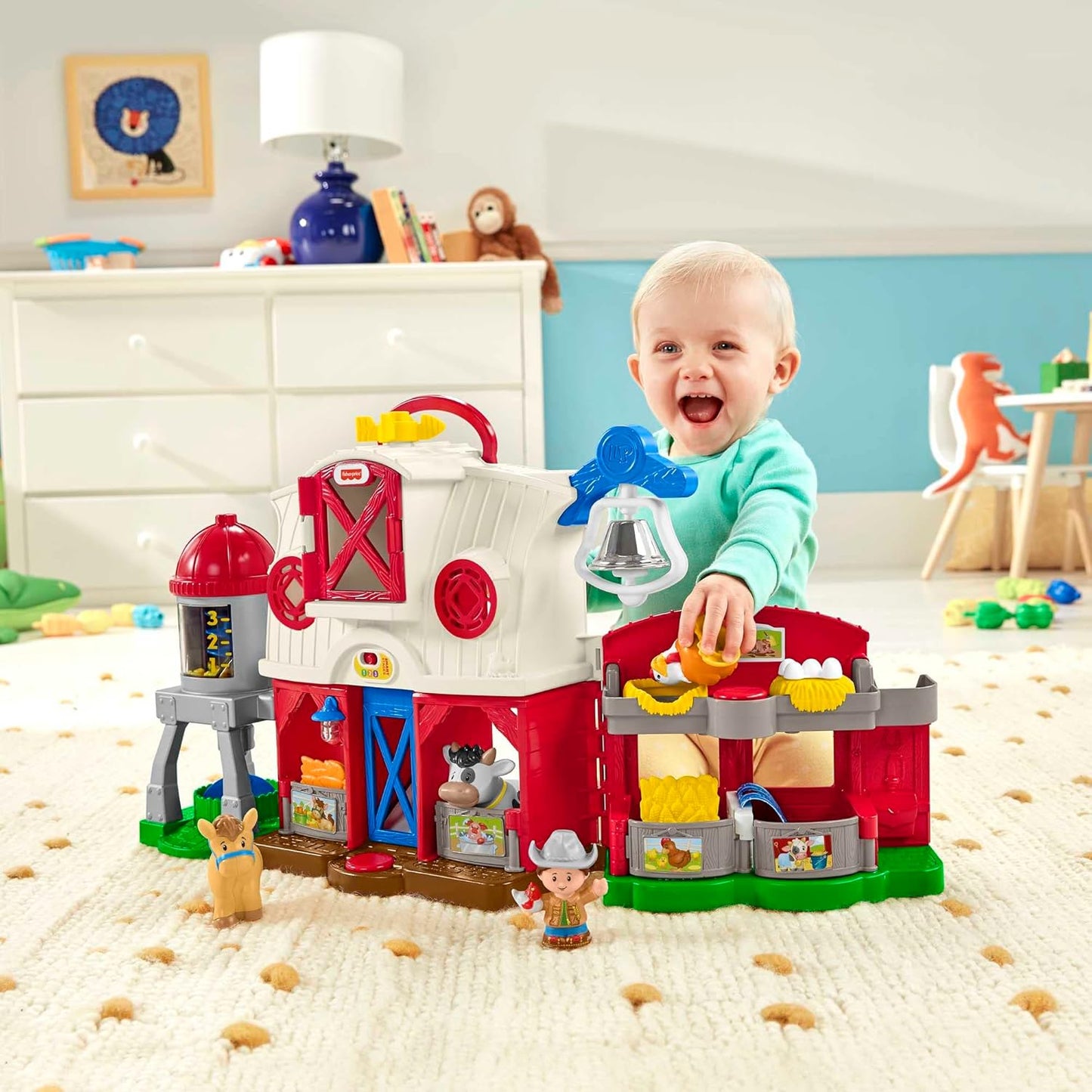 Fisher-Price Little People Fazenda Cuidando dos Animais - Edição Italiana, Espanhola e Inglesa, conjunto de brinquedos interativo com aprendizado Smart Stages para bebês e crianças de 1 a 5 anos. HPF43