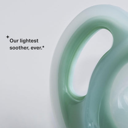 Tommee Tippee Chupetas ultraleves, 0-6 meses, 4 pacotes de silicone de uma peça, chupetas sem BPA