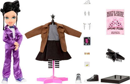Bratz Boneca Janis da coleção x Meninas Malvadas Spring Fling – Boneca fashion colecionável com 2 roupas, smoking roxo e acessórios inspirados no filme.