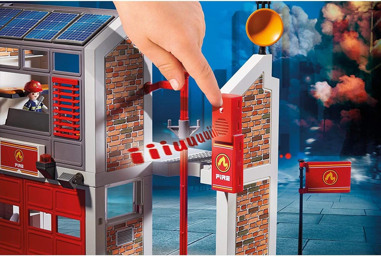 Playmobil 9462 Estação de Bombeiros City Action com Alarme de Incêndio, Bombeiro e Helicóptero de Brinquedo, Brinquedo Divertido para Brincar de Faz de Conta, Conjunto Adequado para Crianças a partir de 4 Anos