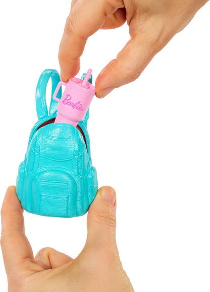 Barbie “Brooklyn” Aventuras ao Ar Livre, Boneca Fashion com Roupa de Aventura e Mais de 10 Acessórios com Tema de Acampamento, Incluindo um Cachorrinho de Estimação, JJV60