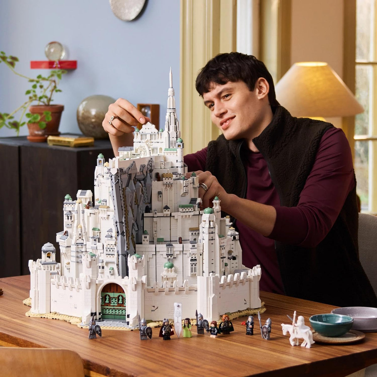 LEGO Icons O Senhor dos Anéis: Minas Tirith 11377 | Conjunto para adultos, kit de montagem 3D da Terra Média, 10 minifiguras colecionáveis, item de gravação de filme para montar, presente...