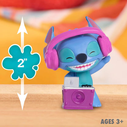 Just Play Disney Bonecos Colecionáveis Stitch That’s So Stitch - Série 2, Figura Misteriosa de 5 cm, Cápsula Surpresa, Brinquedo Infantil para Crianças a partir de 3 Anos