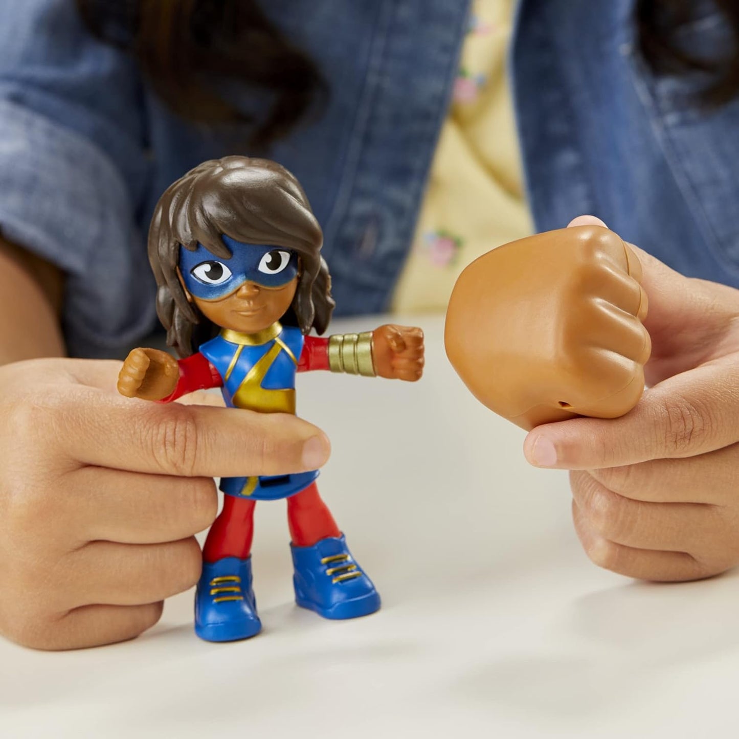 Spidey and his Amazing Friends Marvel Ms.Marvel Action Figure e Embiggen Bike Vehicle, brinquedo pré-escolar para crianças de 3 anos ou mais