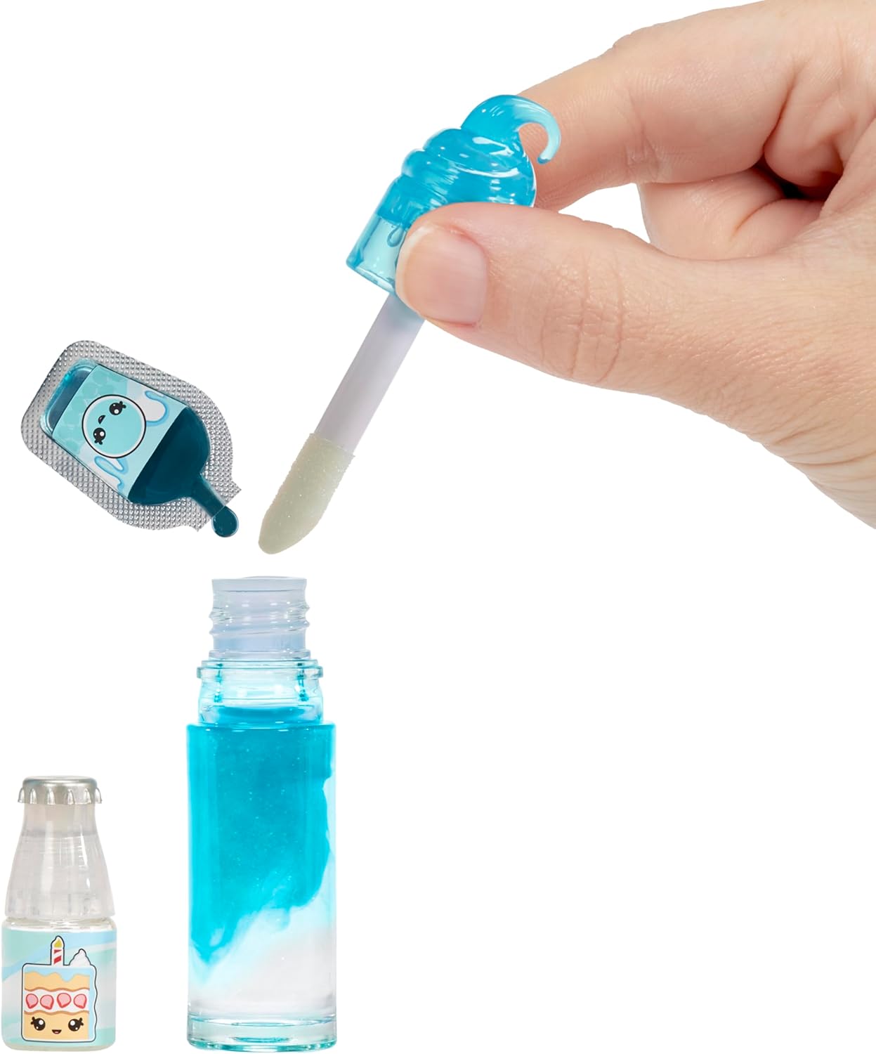 Yummiland Boneca Lipgloss - Bolo de aniversário Callie - Boneca de personagem perfumada com kit DIY Lipgloss - Adequado para crianças de 4 anos ou mais