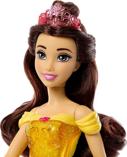 Mattel Bonecas Disney Princess, Belle Posable Fashion Doll com roupas e acessórios brilhantes, brinquedos de filmes da Disney, HLW11