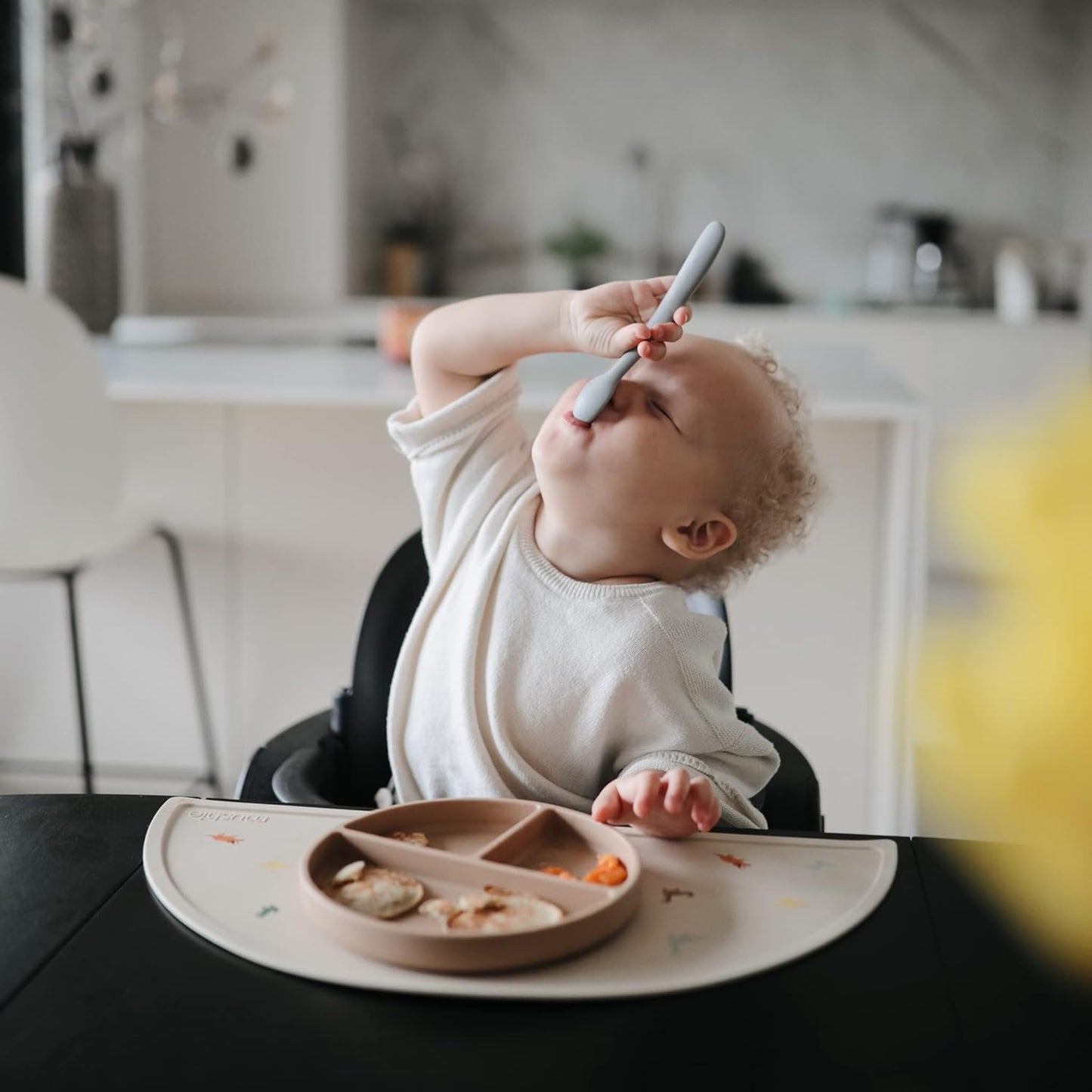 Mushie Colheres de alimentação Baby | Colheres de silicone sem BPA, pacote com 2 | Utensílios duráveis para bebês e crianças, próprios para lava-louças | Cor malva acinzentada
