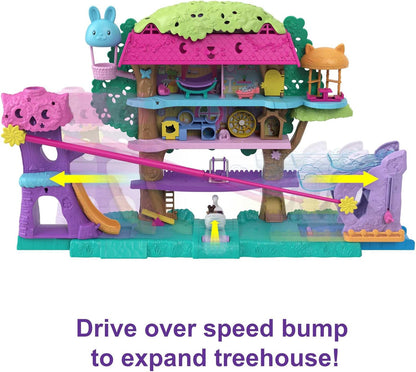 Polly Pocket Casa de boneca com 2 micro bonecas e acessórios, carro de brinquedo, funriture e 4 animais de estimação, casa de aventura expansível para animais de estimação, HHJ06