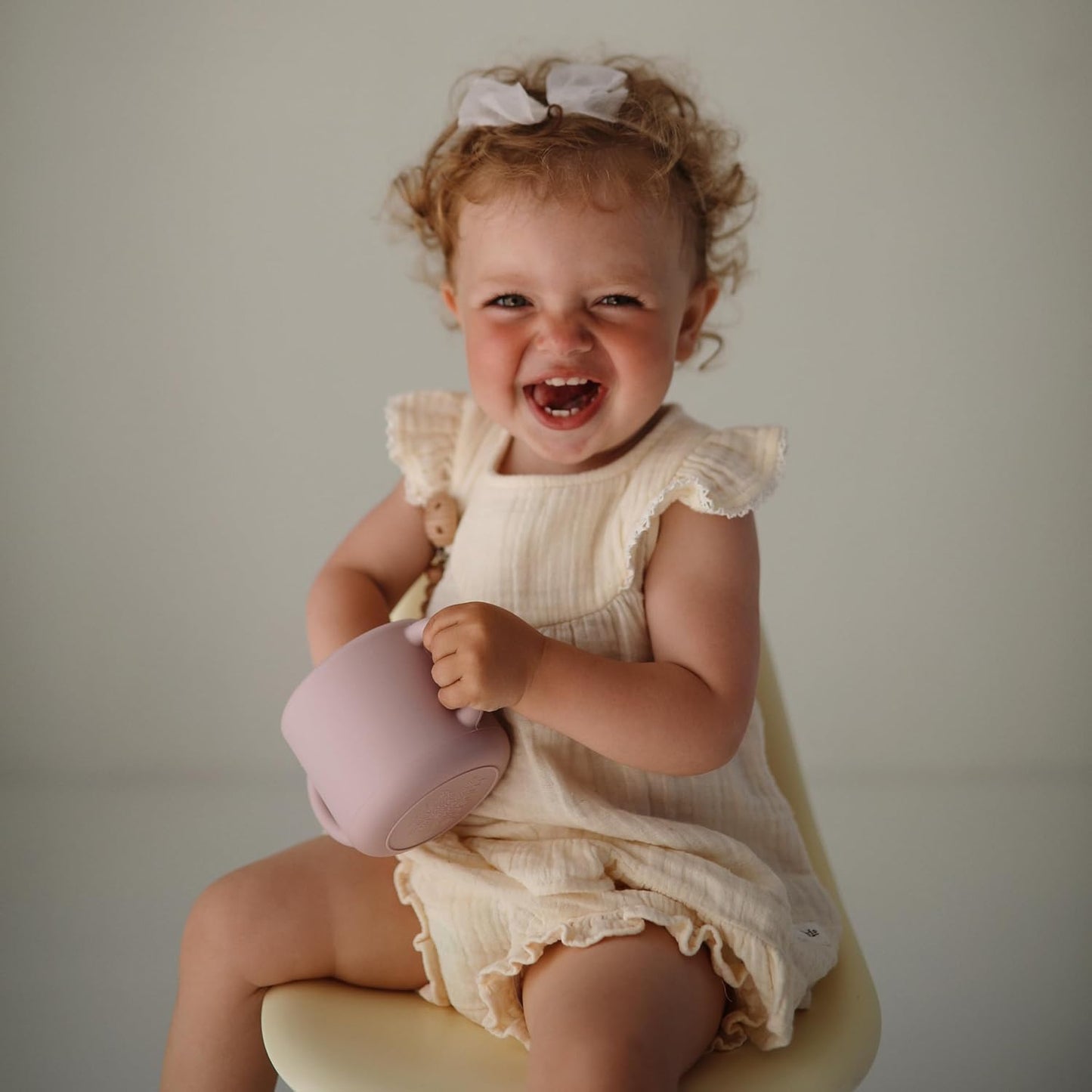 Mushie Potes para Lanches Baby para Crianças | Copo de Silicone Antivazamento para Bebês e Crianças | Fácil de Segurar para Crianças | Material: Silicone de Grau Alimentício | Pode ser lavado na lava-louças e usado no micro-ondas (Lilás Suave)