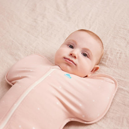 Love To Dream™ Swaddle UP™, Tamanho Pequeno (3,5-6 kg) - Rosa Claro, Ajuste Perfeito, Favorece uma Rotina de Sono Saudável, 1.0 Tog para Temperatura de 20-24°C, Algodão Elástico Lavável à Máquina, 2 Zíperes, Troca de Fralda Fácil