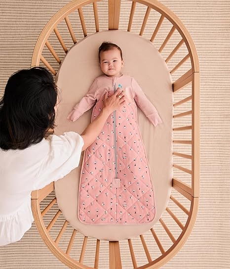 Love To Dream™ Saco de dormir | Cobertor e edredom vestível de manga comprida e leve | 2,5 Tog Ideal para inverno e outono (16–20 °C) | Algodão lavável à máquina e zíper duplo