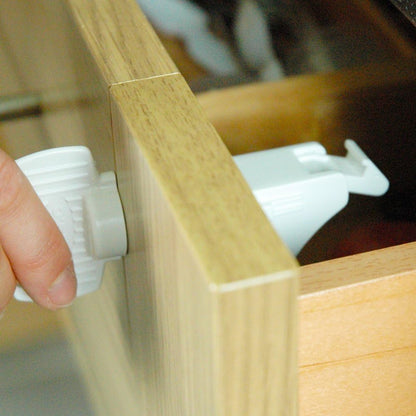 Babydan Gaveta e armário magnético 4 fechaduras e 1 chave