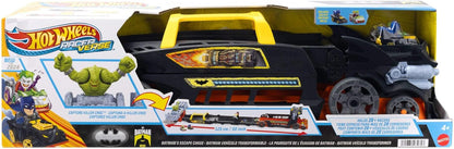 Hot Wheels Toy Cars & Track, RacerVerse Batman’s Escape Chase Large-Scale Vehicle Transforms into 3-Lane Raceway with Die-Cast Batman & Joker