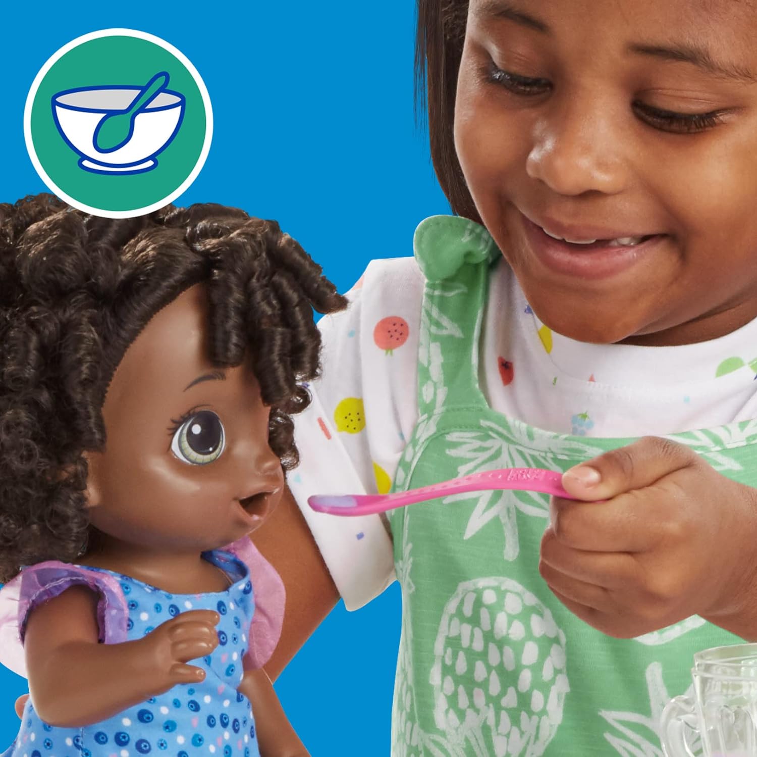 Baby Alive Magic Mixer Baby Doll Blueberry Blast com acessórios de liq