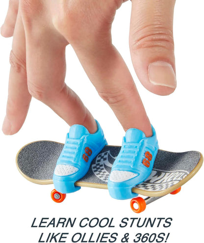 Hot Wheels Skate Tony Hawk Fingerboard e sapatos, projetados em colaboração com Tony Hawk, 1 Fingerboard e 1 par de sapatos de skate removíveis, HGT46
