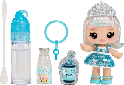 Yummiland Boneca Lipgloss - Bolo de aniversário Callie - Boneca de personagem perfumada com kit DIY Lipgloss - Adequado para crianças de 4 anos ou mais