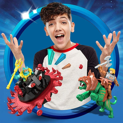 Mega Construx Masters of the Universe: Battle Cat vs. Roton – Battle Cat autêntico e totalmente articulado para montar, com sela para a figura.