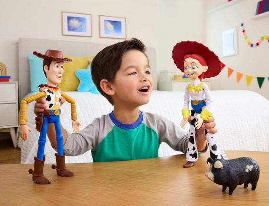 Mattel Disney e Pixar Toy Story 5 Jessie "Critter Talk" | Boneco de Ação Articulado de 30 cm (12 polegadas) com Jimmy Dean, Mais de 35 Sons e Frases do Filme, JKL99