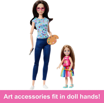Barbie Therapist Doll Art Therapy Set, muñeca pequeña con camisa emoji giratoria y accesorios que incluyen mascota, piezas con temas artísticos, pegatinas y más, HRG48