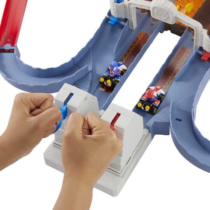 Hot Wheels Mario Kart Bowser’s Castle Chaos Pista Modular com Bandeiras de Volta para Corrida Lado a Lado e Figura do Bowser. Conecta-se a outros conjuntos. Ótima ideia de presente para crianças a partir de 3 anos.