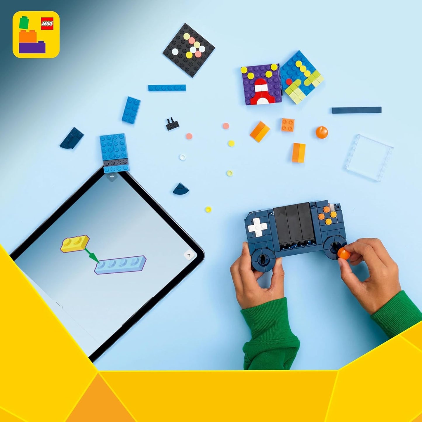 LEGO Creator Console de Jogos Retrô 3 em 1 - Transforma-se em uma Máquina de Arcade ou Computador com Teclado e Mouse - Ideia de Presente para Gamers a partir de 8 Anos - 31380