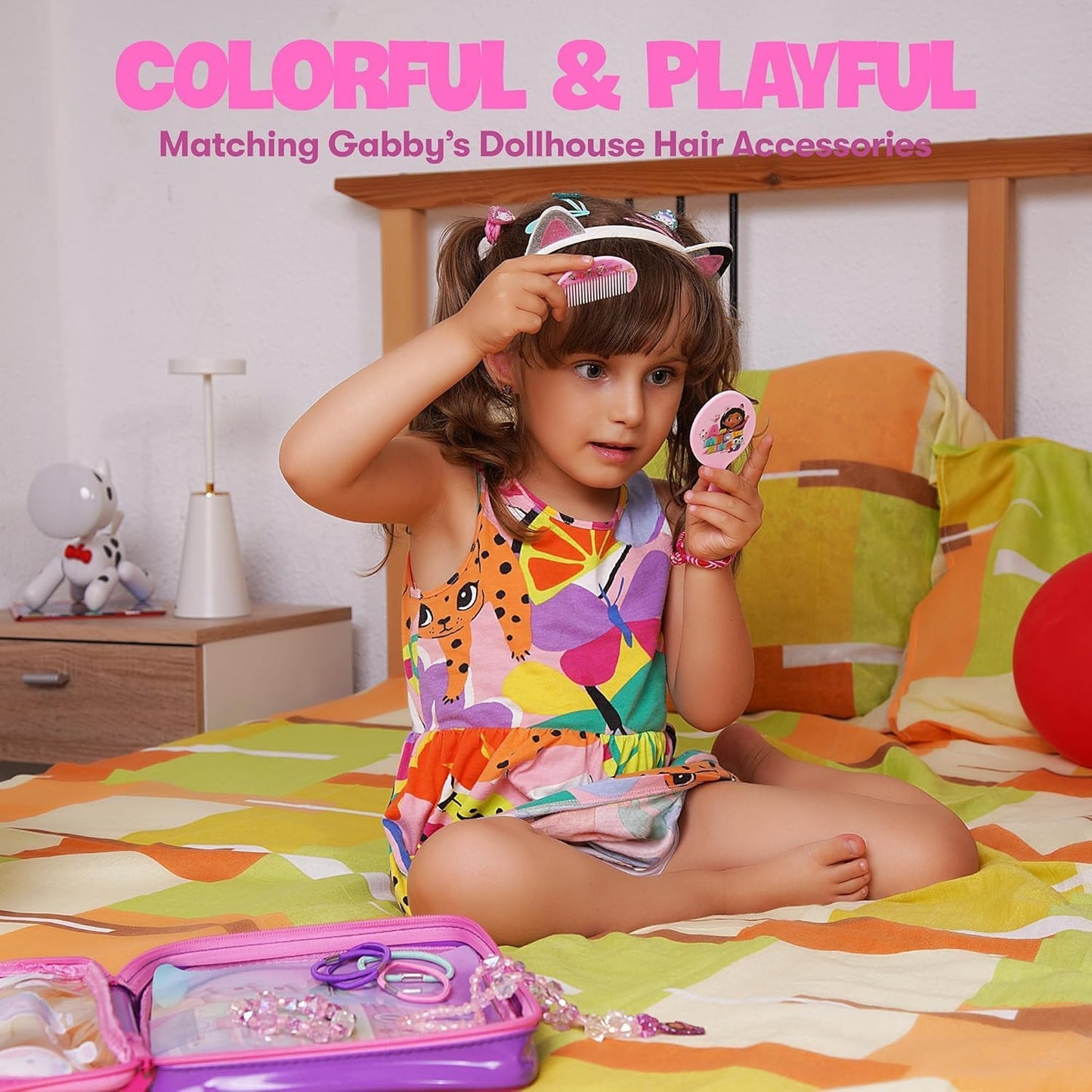 DREAMWORKS GABBY'S DOLLHOUSE Tiara e joias Gabby Cat – Unissex, Rosa, Plástico, Fantasia, Acessórios, Escala 1:12, Perfeito para Crianças, Presente Ideal para Fãs da Gabby Cat