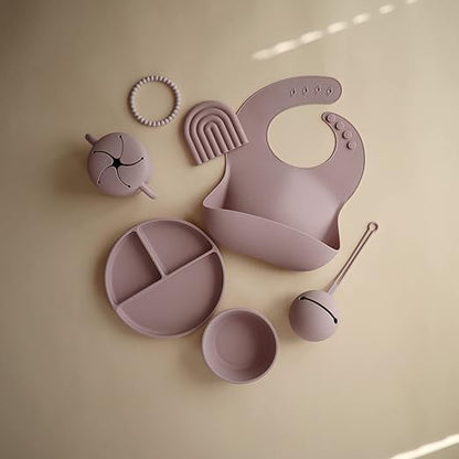 Mushie Babador de Silicone Baby | Babadores Impermeáveis com Ajuste Perfeito | Babadores Fáceis de Limpar para Alimentação do Bebê | 4 Tamanhos Ajustáveis com Bolsos Frontais Fundos | 100% Livre de BPA e Ftalatos