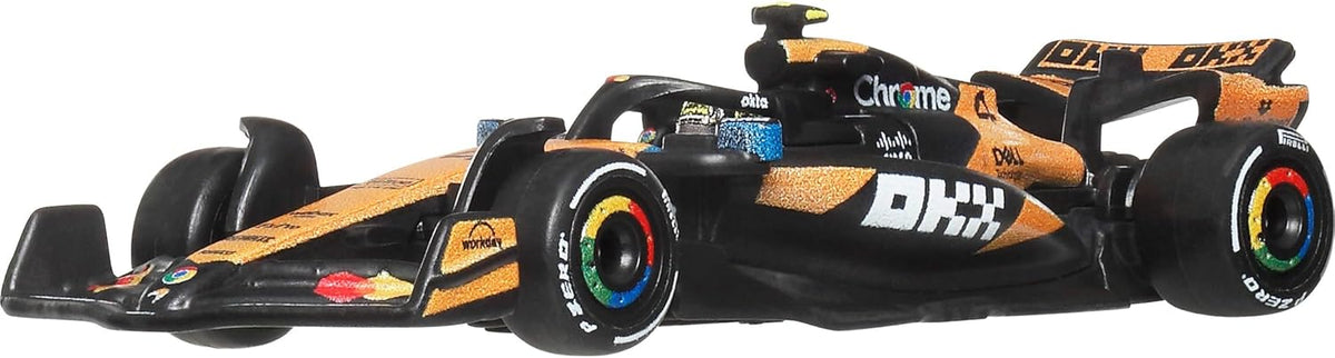 Hot Wheels Carro de corrida Premium da equipe McLaren Mastercard de Fórmula 1 | Carrinho colecionável do Lando Norris com pneus "Real Riders" e carroceria e chassi totalmente em metal