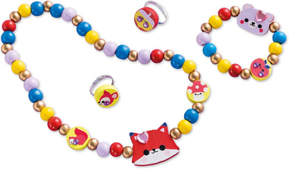 Janod - 4 lindas joias de madeira da floresta para criar - Primeiras oficinas de joias - Fabricação de joias DIY - Kit de artesanato infantil - Habilidades motoras finas e aprendizagem de concentração - a partir de 4 anos