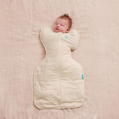Love To Dream™ Swaddle UP™, Tamanho Pequeno (3,5-6 kg) - Cor Aveia, Ajuste Perfeito, Favorece uma Rotina de Sono Saudável, 3,5 Tog para Temperaturas Frias (14-16°C), Algodão Elástico Acolchoado Lavável à Máquina,