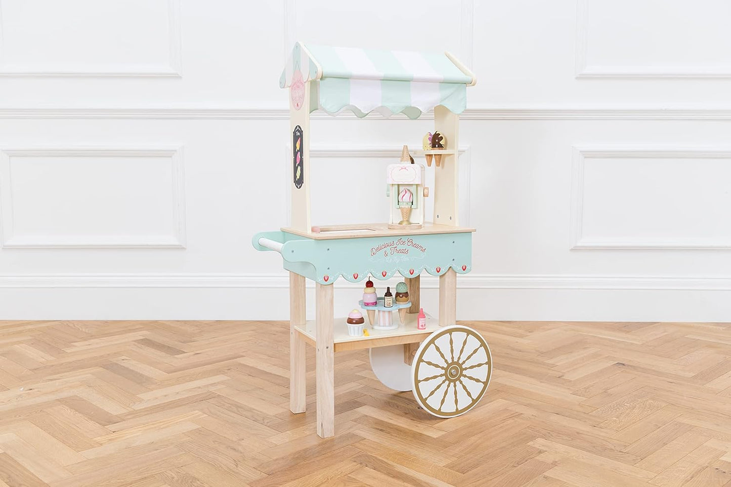 Le Toy Van Carrinho de chá e guloseimas TV324
