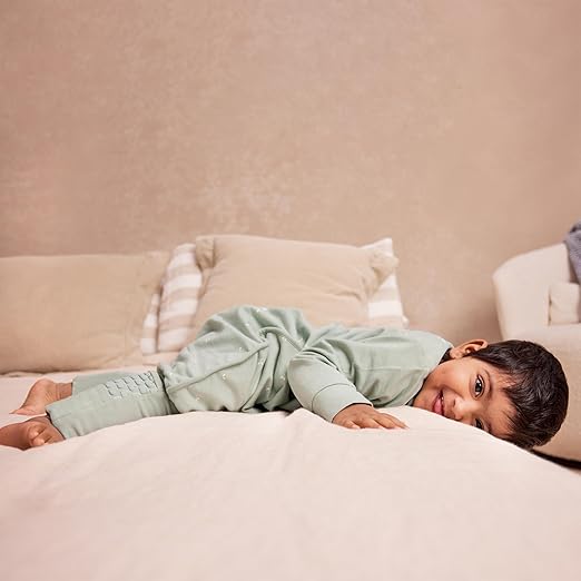 Love To Dream™ Macacão de dormir com pernas | Manga comprida, cobertor vestível leve | 1,5 Tog Ideal para uso durante todo o ano (18–22 °C) | Algodão lavável à máquina e zíper duplo