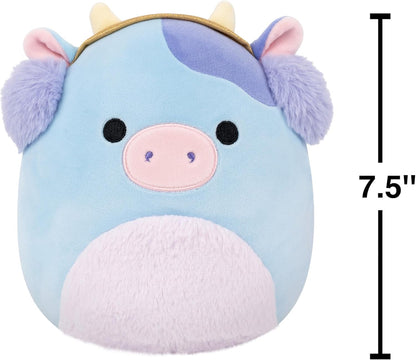 Squishmallows Original Clayton, a Vaca Azul de 19 cm com Protetores de Orelha, Pelúcia de Natal | Brinquedo de Pelúcia Colecionável e Fofo, Brinquedo Macio para Crianças, Ursinhos de Pelúcia Adoráveis
