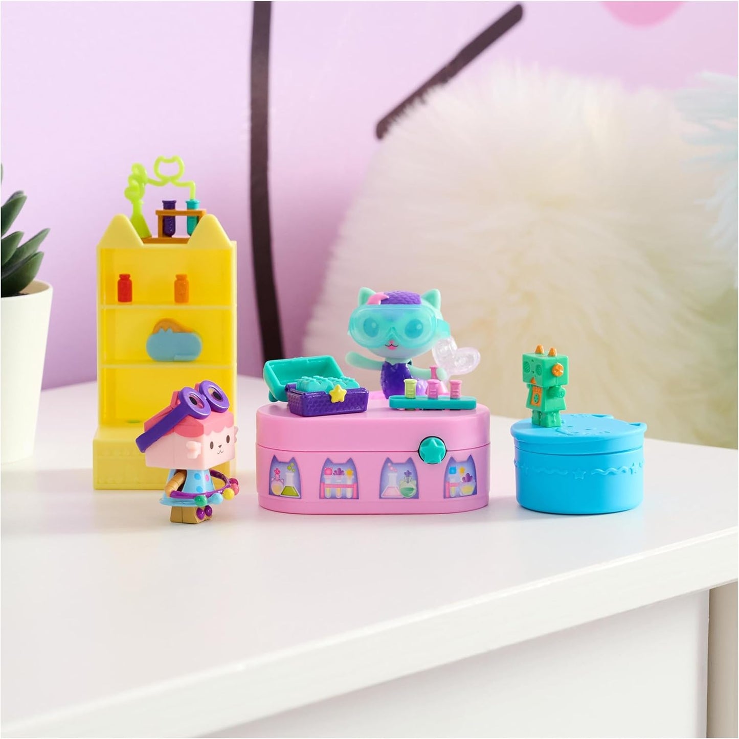 Gabby’s Dollhouse Figura MerCat Bobble da Série Celebration com Mobília e Acessórios para Casa de Bonecas, Brinquedo Infantil para Meninas e Meninos a partir de 3 Anos