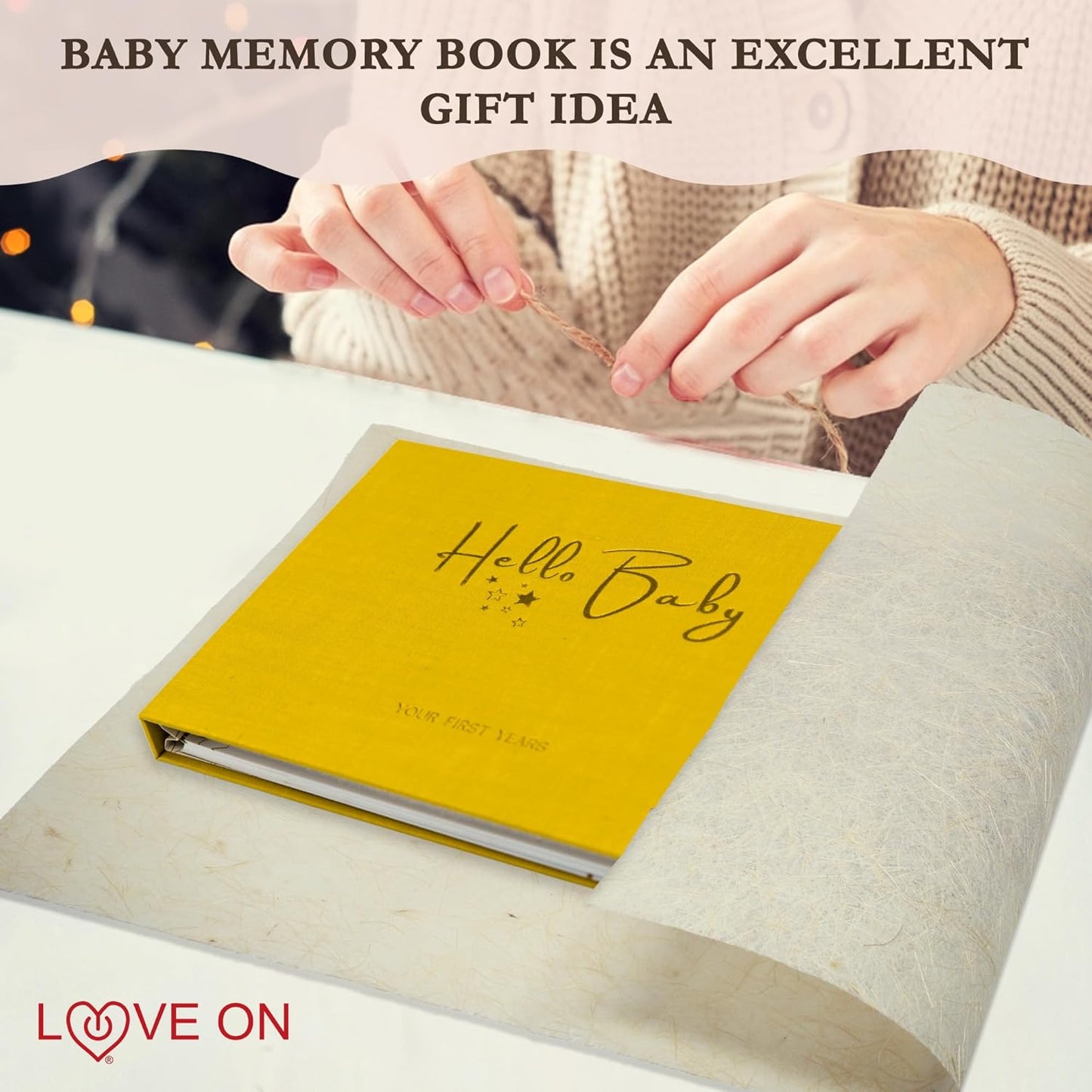 Livro de memórias LOVE ON para bebês com kit de mãos e pés sem tinta grátis - Diário dos primeiros 5 anos para bebês com capa elegante de linho e folha de ouro em relevo - Inclusivo para todos os tipos de família