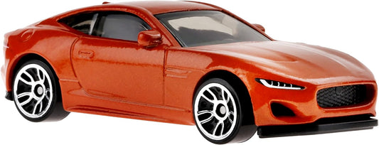 Hot Wheels Multipacks de cultura automotiva europeia de 6 carros de brinquedo, escala 1:64, decorações autênticas, peças fundidas populares, rodas giratórias, presente para crianças de 3 anos ou mais e colecionadores, HLK51