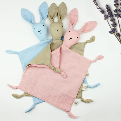 Little Giggles Co.® Bunny Baby Comforter - Edredão de musselina de algodão macio, manta de segurança e brinquedo sensorial em bege natural - presentes neutros para bebés recém-nascidos