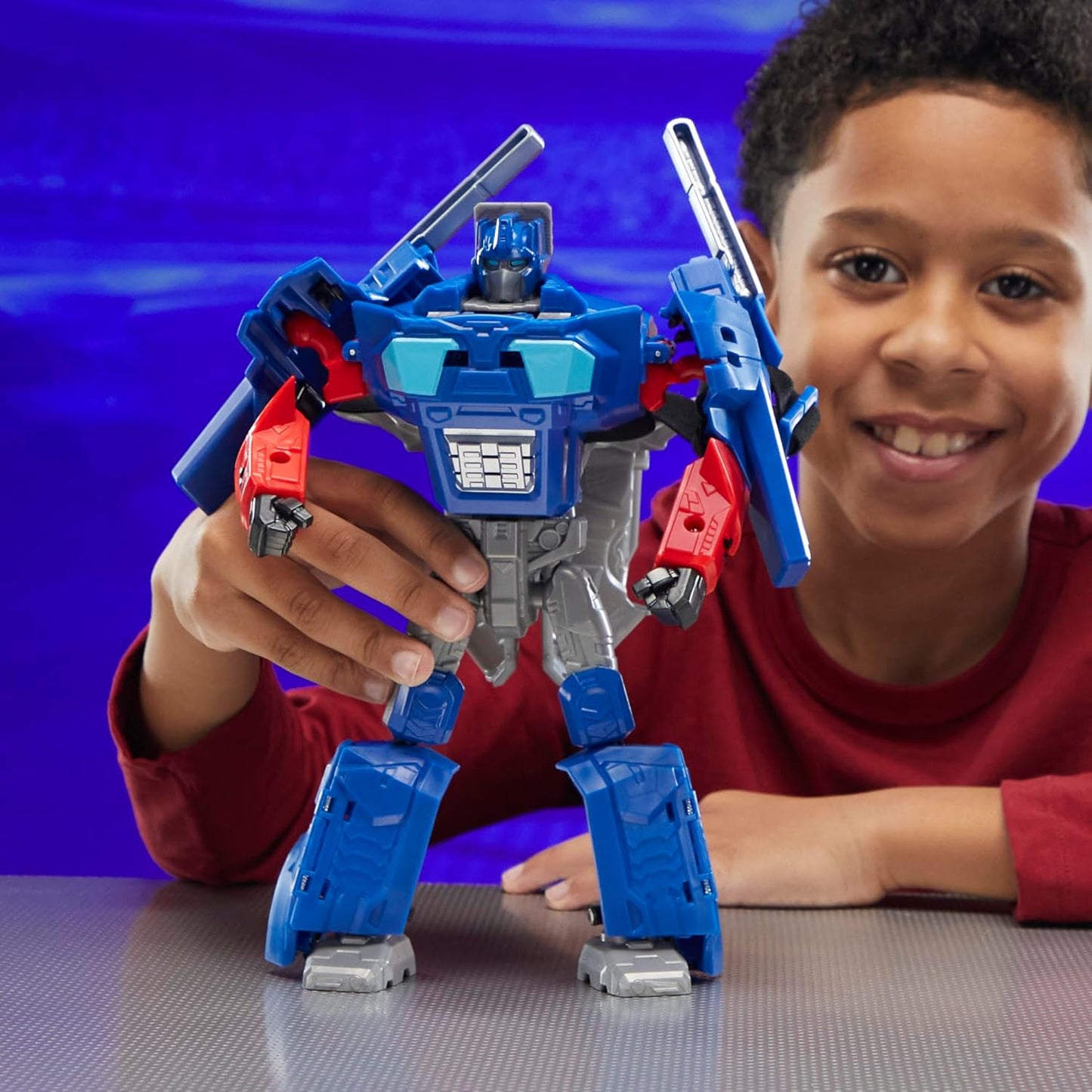 Transformers One Máscara 2 em 1 Optimus Prime (Orion Pax) Figura de Acção