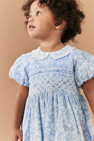 |Girl| Vestido franzido Com Gola De Renda Azul (3 meses a 8 anos)